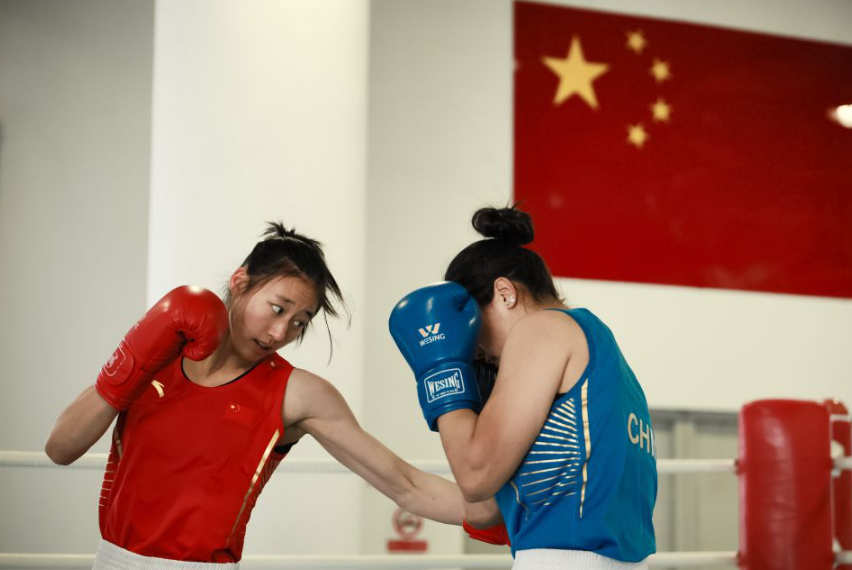 如何选择适合的澳洲幸运8计划平台